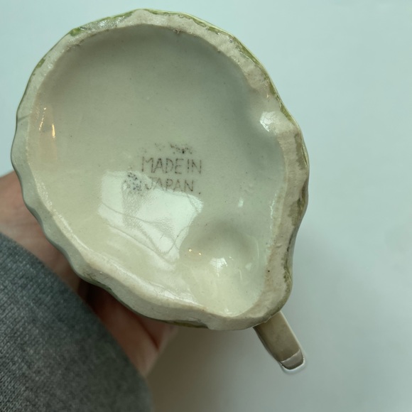 Vintage Koi fish ceramic greenish creamer. Made in Japan - Picture 6 of 6